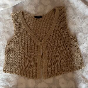 Knit vest v neck